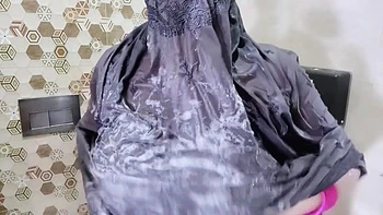 Beautiful Naked Pathani Doing Shameless Things In Shower