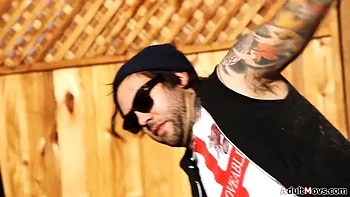 The Grinch couldnt ruin Christmas n now wants it up her ass