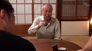 00687,A woman who is fucked and writhes in agony