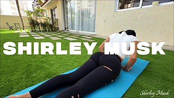 My Boss's Young Wife Just Want To Teased Me. Her Killer Body