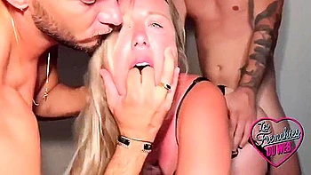 Marie, Sumptuous Milf, Loves Double Penetration