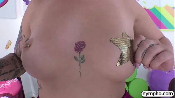 NYMPHO Sexy blonde Kali Roses pussy pounding