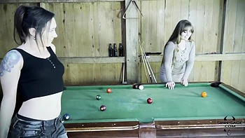 Brianne Blu - Lesbians Teenagers 18+ Strapon(1080p)