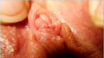 Milf Playing Pussy And Clitoris (extreme Close Up) - .1