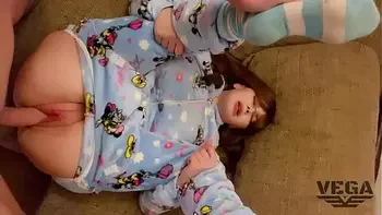 STEP FATHER WATCHING THE SIMPSONS WITH HIS STEPDAUGHTER & BONER