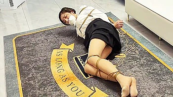 Housewife Jiajia Bound