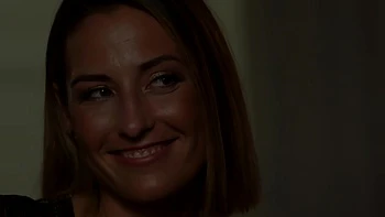 Adriana, 28 years old, sensuality at its peak... - Jacquie et Michel TV