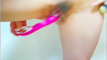 いつものオtニーしてる姿を見せます