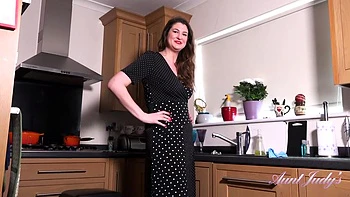 Visiting Auntie Felicity Jerk Off Instruction