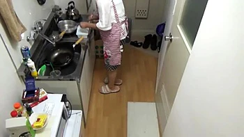 00785,Lewd SEX with exposed breasts!