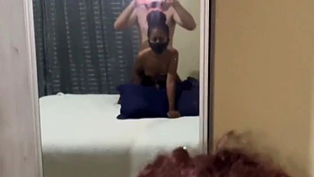 Metendo Na Bucetinha Apertada