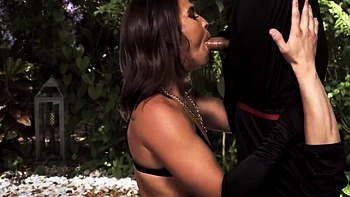 Camsoda   Femdom MILF sucks cock