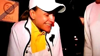 Deutsche Blondine masturbiert mit Dildo