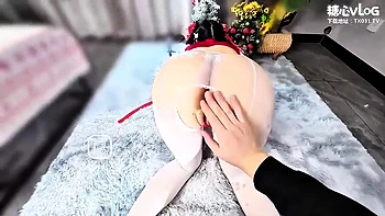 白虎蘿莉聖誕上門送逼 哥哥你快來操人家吧