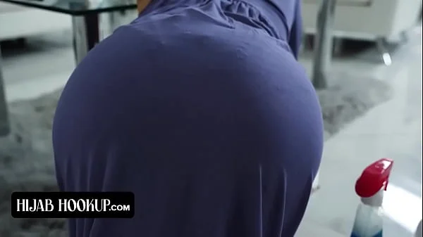 Hijab Hookup - Middle Eastern Maid Gets Her Pussy Fucked Hard For Stealing Money From Her Boss