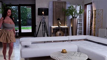 Amber Blooms Huge Tits Gets Gobbled Up Before Fucking