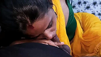 Young Hot Indian Wife Giving Deep Throat Blowjob