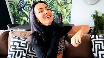 POV with doggystyle fetish babe Zuzu Love