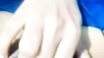 Telugu girl Sugandha Choppari showing her puku to her bf