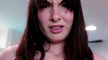 Stepbrother Perving On Hot Stepsister