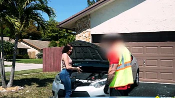 Slay Kay - Fucks In Her Boyfriends Backyard To Get Her Car