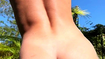 Amateur redhead shaves and masturbates