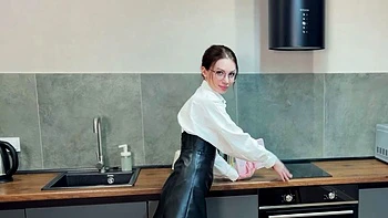 Lesya Moon Blowjob and Full Fuck on the Apartment Couch