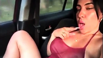 Love Chat Big Boobs Brunette Masturbating For Cam