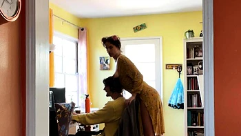 Amateur brunette ariana marie solo toying