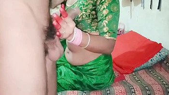 Xxx Indian Desi Beautifully Dolly Singh Bhabhi Ko Devar Ne Diwali Ke Din Pela Hara Sari Me - Devar Bhabhi