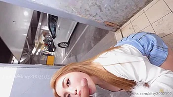 Ugyhhvjhv: Blowjob, Amateur  Babe Porn