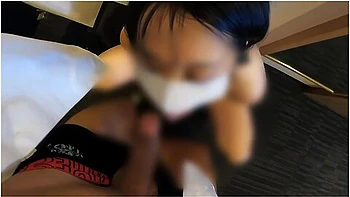 人妻京香第4話(ハメ撮りver)　10歳年下のイケメンにホtルの玄関て襲われオマンコヒチョヒチョ立ちハックて突かれまくって絶頂sex人妻/手マン/立ちハック/フェラ/素人/美人/個人撮影/20