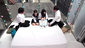 136-wguuhy-ouhsgy-poo-vmm