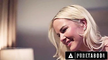 Lulu Chus Pervy Roommate Uses Slimthick Vic To Seduce Her Into A Threesome Full