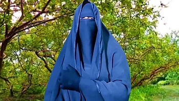 Bangladeshi Beautiful Nadiya Spending The Night With Neighbor