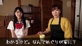 キュートな清純派美女がディープスロート音を響かせて健気にフェラ