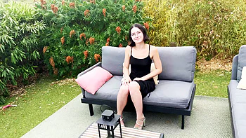 Penelope, 19, gives the best of herself! - Jacquie et Michel TV