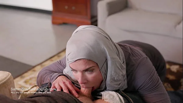 Green Card Blowjob (4K)