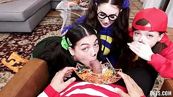 Aesthetic dick-riding with hot brunettes Jade Valentine and Bella Blu