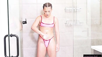 Awesome massage table fuck with a gorgeous teen Daisy Pheonix