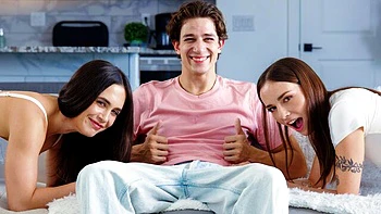 Awesome dick-riding with hot teens Daisy Phoenix and Tess Thompson