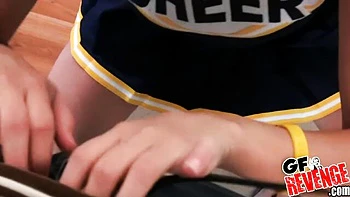 All-natural brunette Tristan Berrimore screwed on the first date