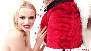 Tattoo dirt with ideal Paris White from AltErotic