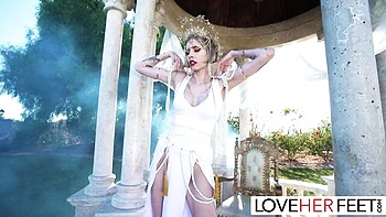 Shaggy Kyaa Chimera and Goddess Kyaa - bush dirt - She Loves Black