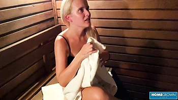 Erotic lass - amateur video - Homegrown Video