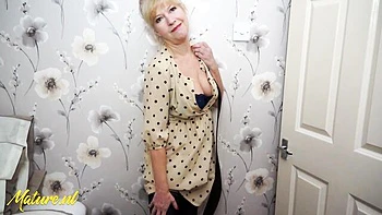 Grandma porn with bonny ho from Mature NL Solo