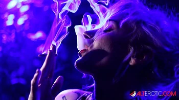 Kitty Quinn's spreading pussy smut by AltErotic