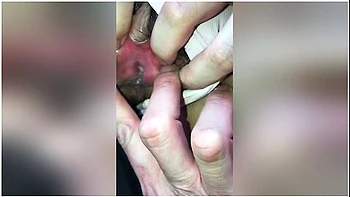 Virgin Pinay Pinaglaruan Ang Pekpek ( Pinay Virgin Pussy)