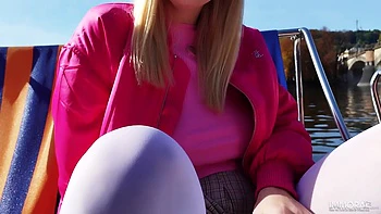 Squirting Pawg Vera Jarw Creampied On A Boat & Bedroom