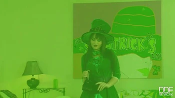 Put Your Irish Inside Her